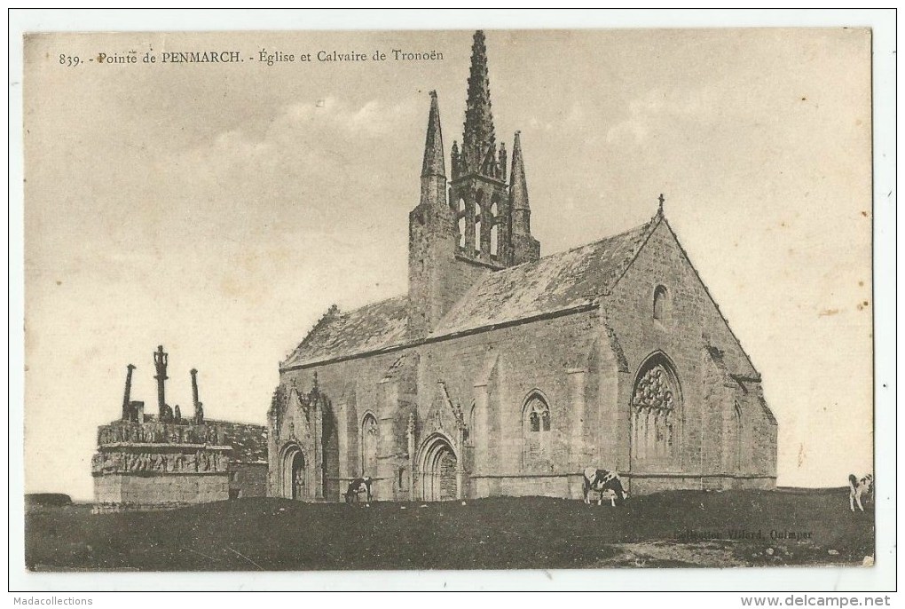 Saint-Jean-Trolimon (29.Finistère) Eglise et calvaire de Tronoën