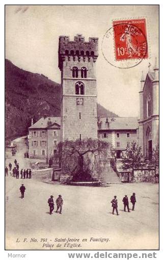 SAINT-JEOIRE en FAUCIGNY Place de l'Eglise