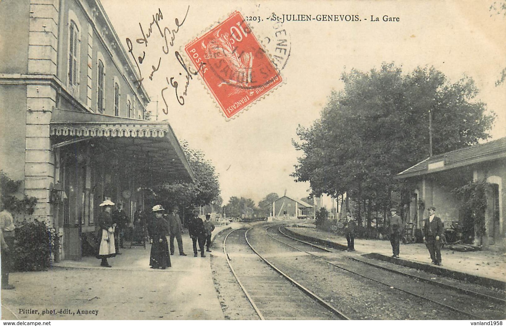 SAINT JULIEN en GENEVOIS- la gare