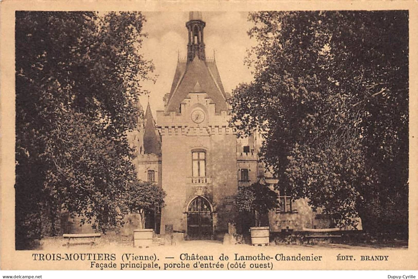 SAINT JULIEN L'ARS - Le Château - très bon état