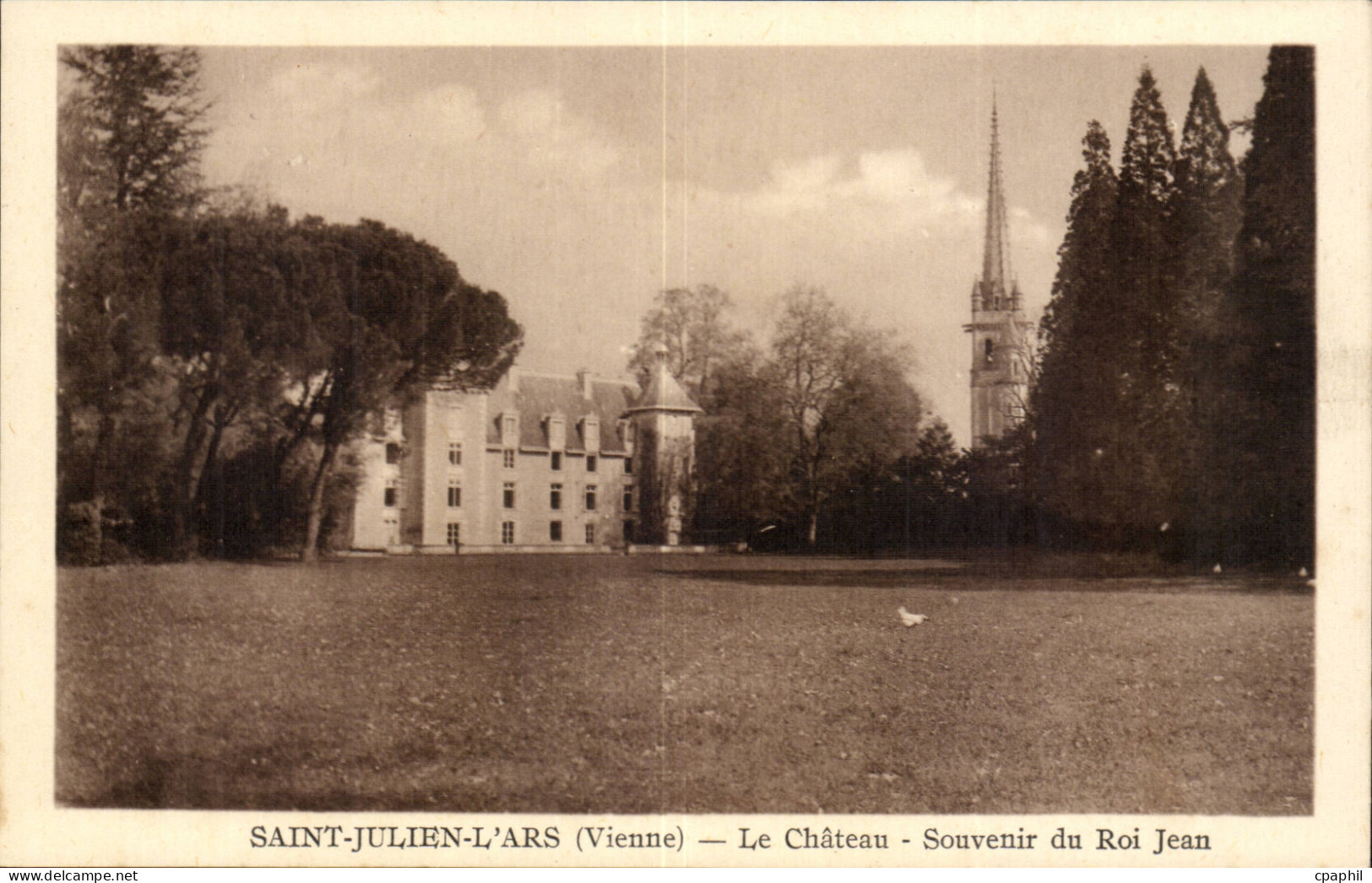 Saint Julien sur l'ars CPA Le chateau Souvenir du roi Jean