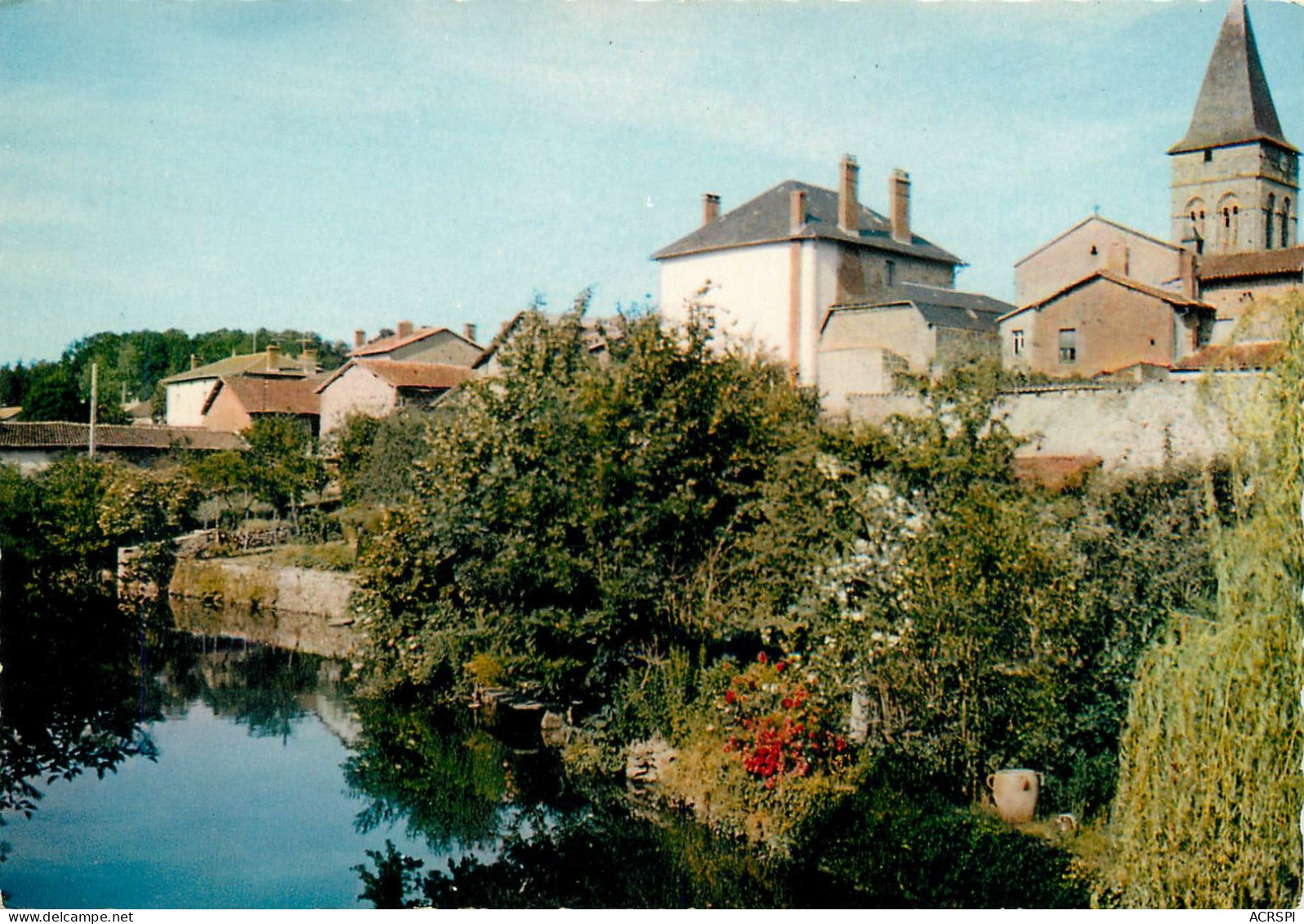 SAINT LAURENT SUR GORRE  8  (scan recto-verso)MA2279