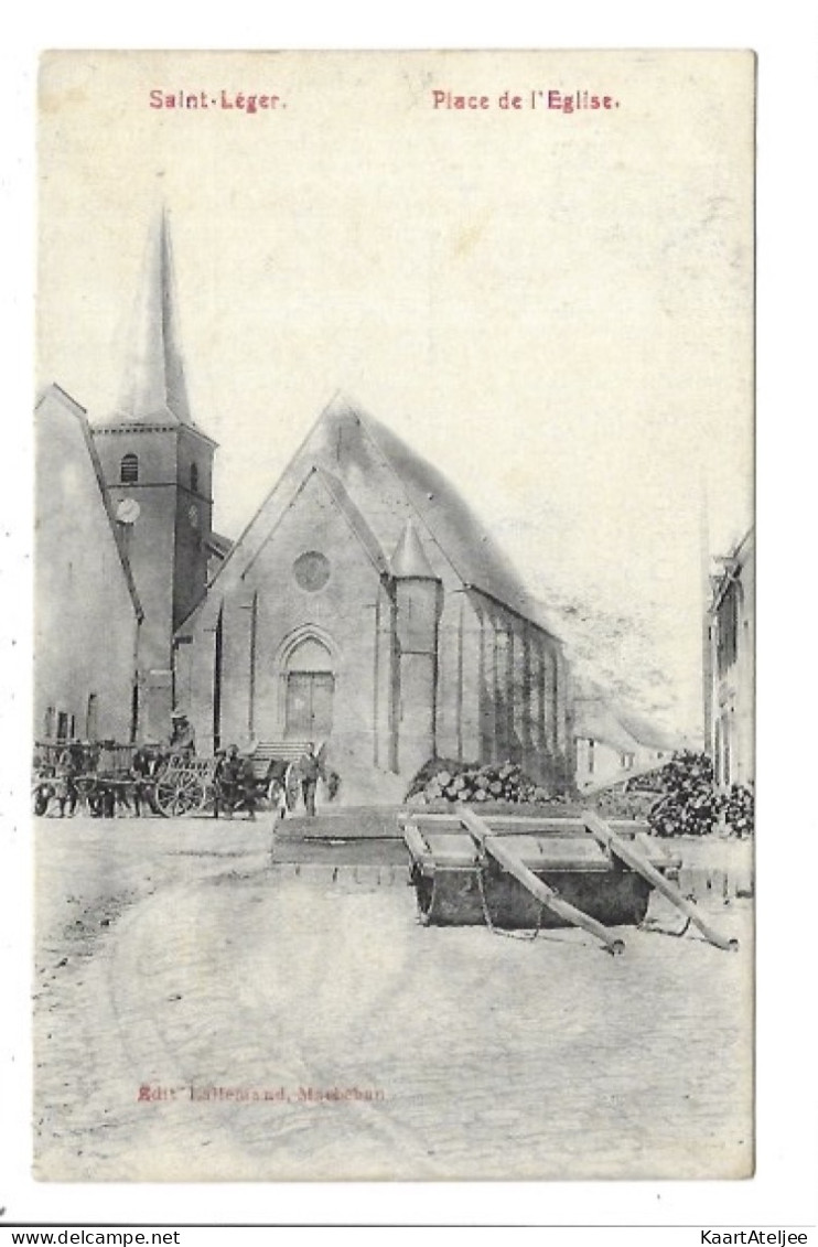 Saint-Léger - Place de l'Eglise.