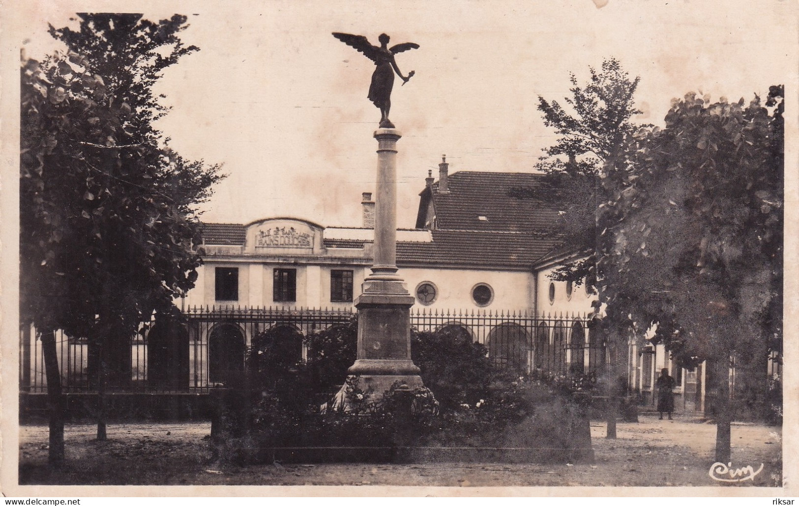 SAINT LOUP SUR SEMOUSE
