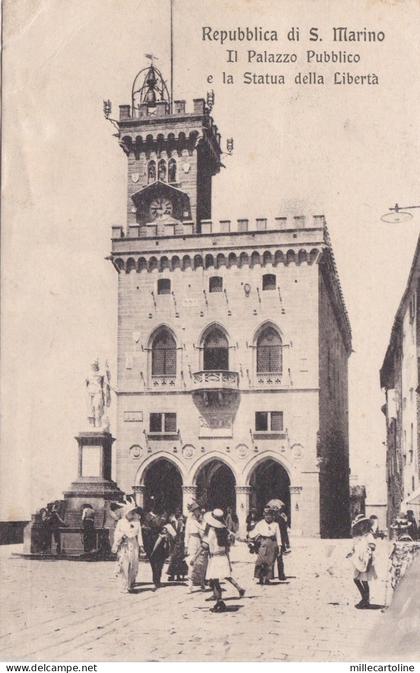 # REP. DI S. MARINO: PALAZZO PUBBLICO E LA STATUA DELLA LIBERTA'