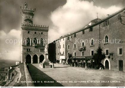 San Marino Palazzo del Governo Statua Della Liberta