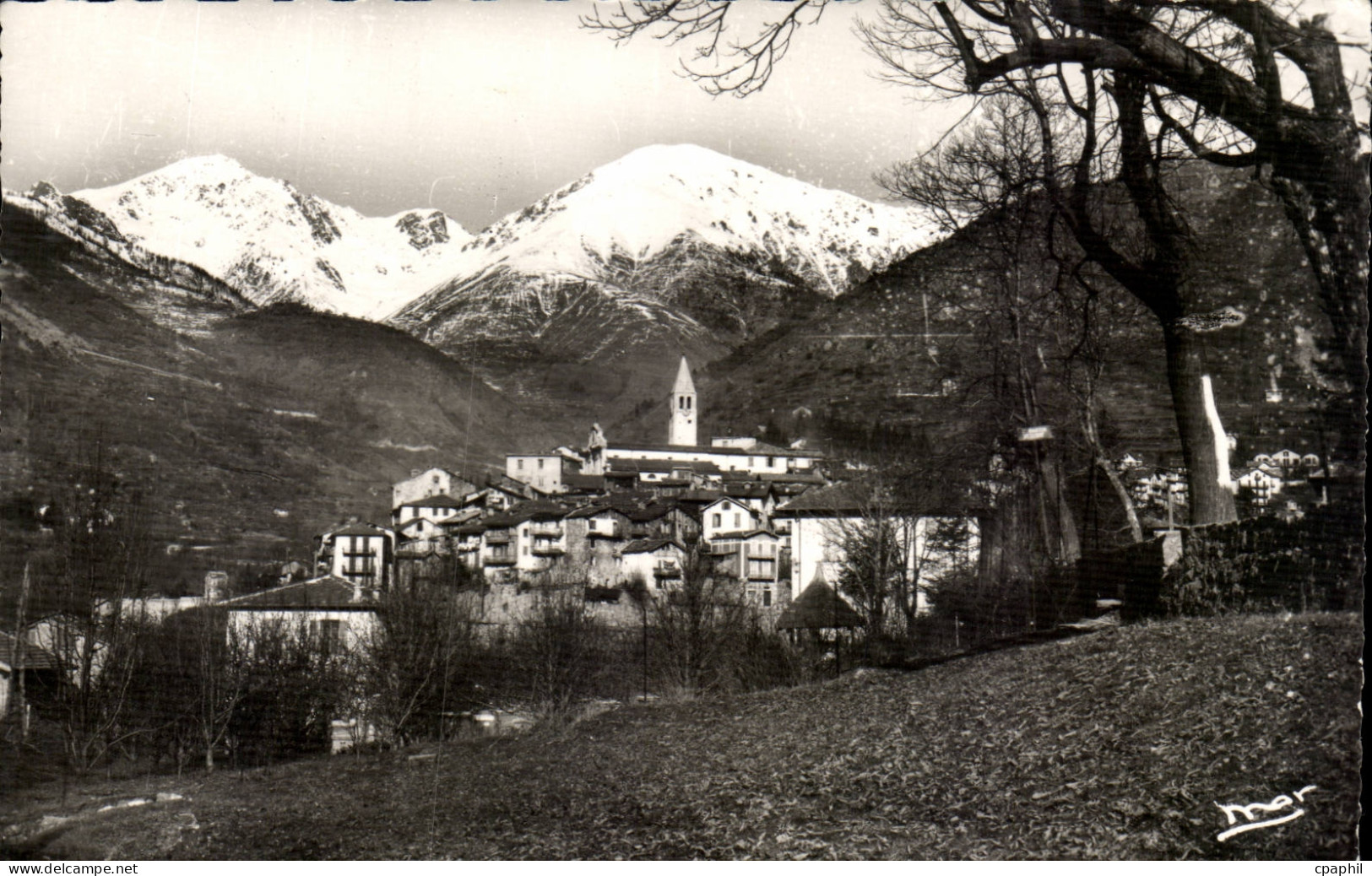Saint Martin Vesubie - alt 960 - Vue Generale - CPA