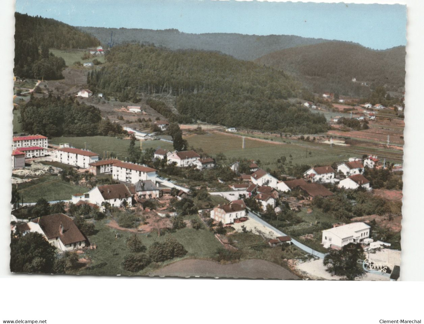 SAINT-NABORD: vue générale vue aérienne 10x15 - très bon état