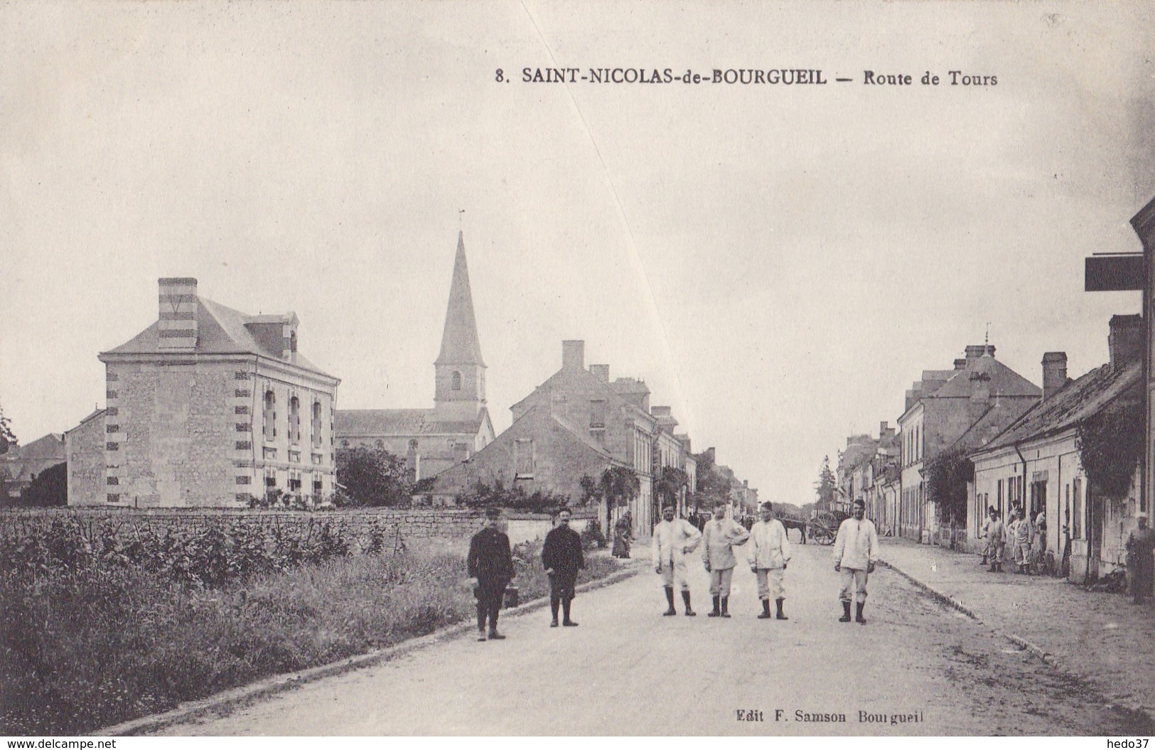 Saint-Nicolas-de-Bourgueil - Route de Tours
