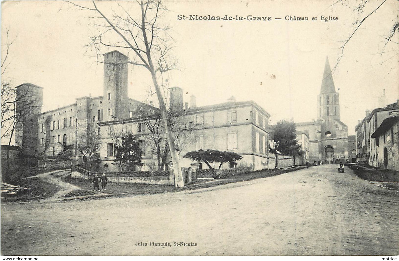 SAINT NICOLAS DE LA GRAVE - Château de église.
