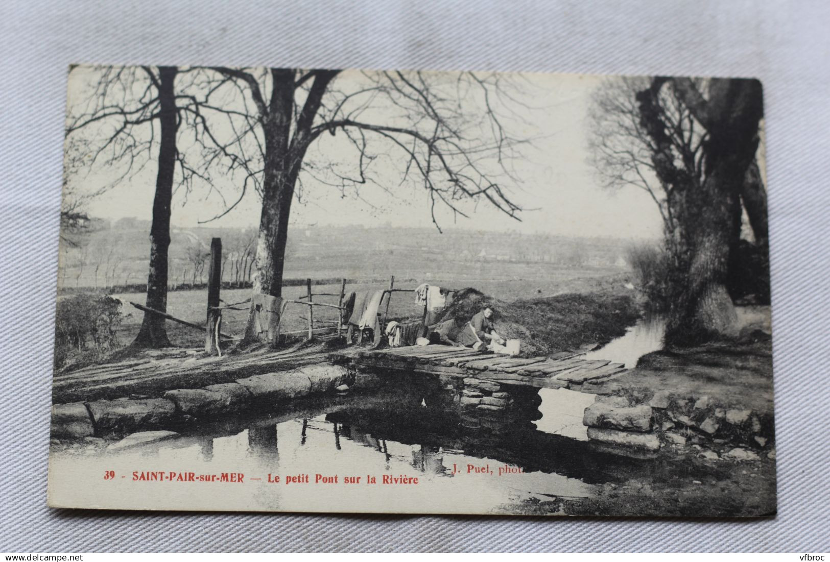 Saint Pair sur mer, le petit pont sur la rivière, lavoir, Manche 50