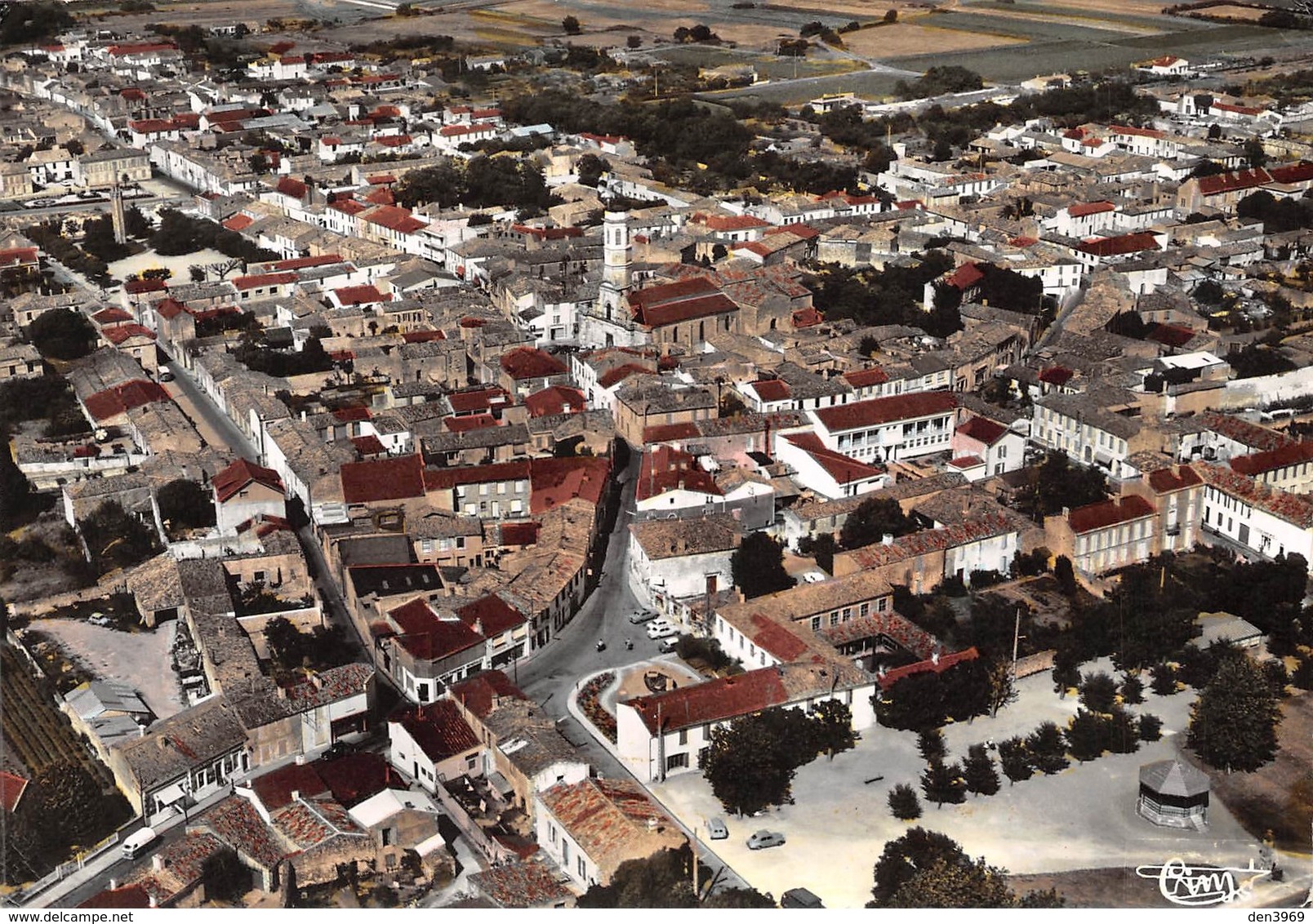 SAINT-PIERRE d'OLERON - Vue générale aérienne