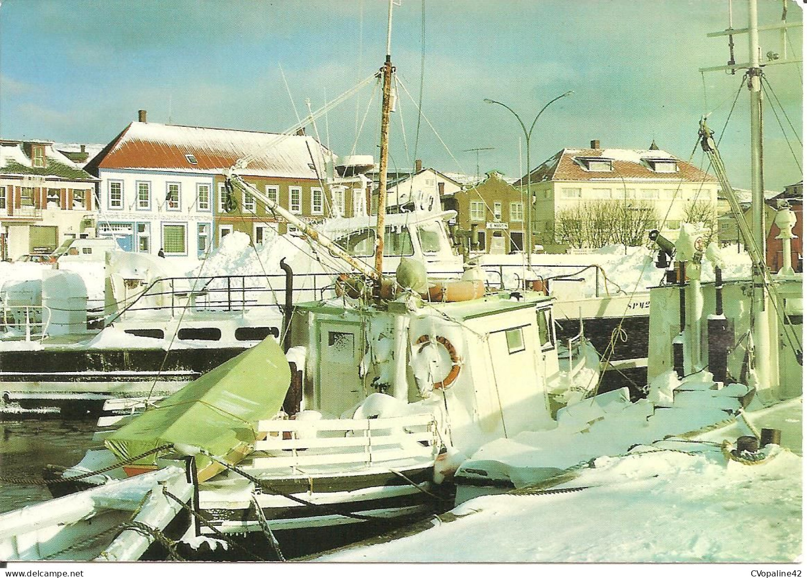 SAINT-PIERRE (SAINT-PIERRE ET MIQUELON) Vue d'Hiver  CPSM  GF