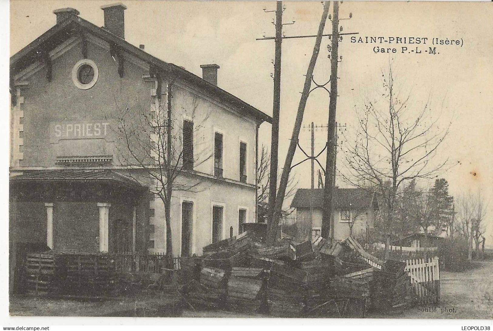 Saint Priest Gare PLM