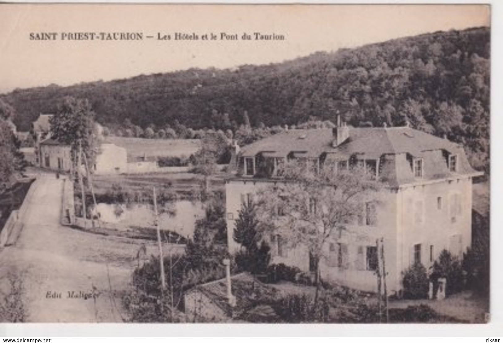 SAINT PRIEST TAURION(HOTEL)