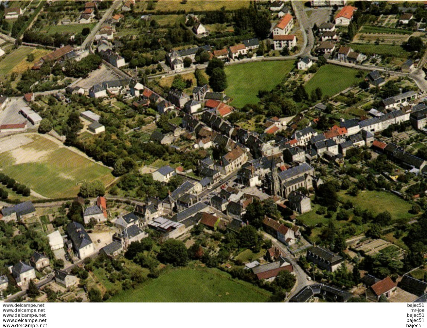 Saint sulpice les feuilles