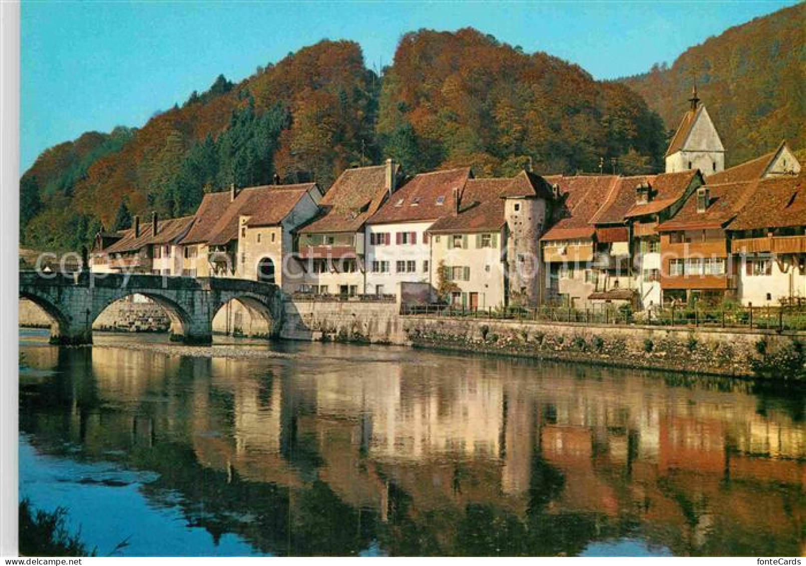 Saint Ursanne Teilansicht mit Bruecke