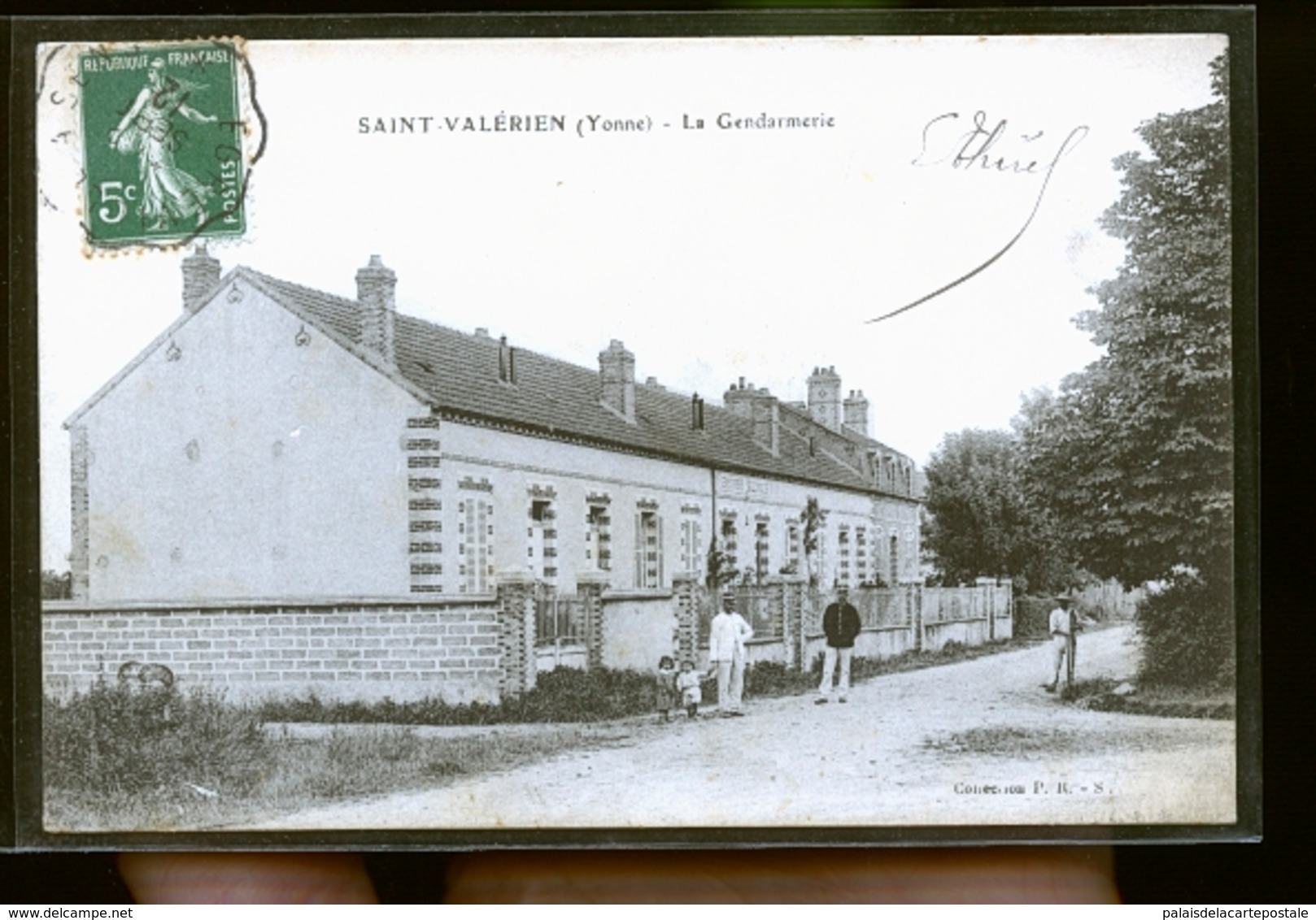 SAINT VALERIEN GENDARMERIE       JLM