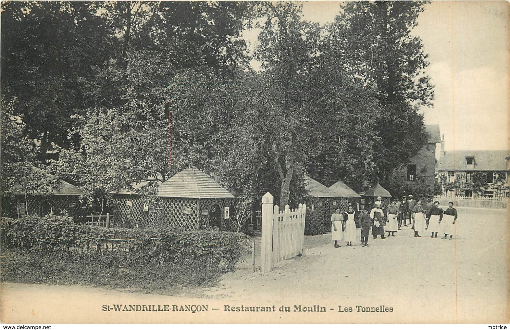 SAINT WANDRILLE RANCON - restaurant du moulin, les tonnelles.