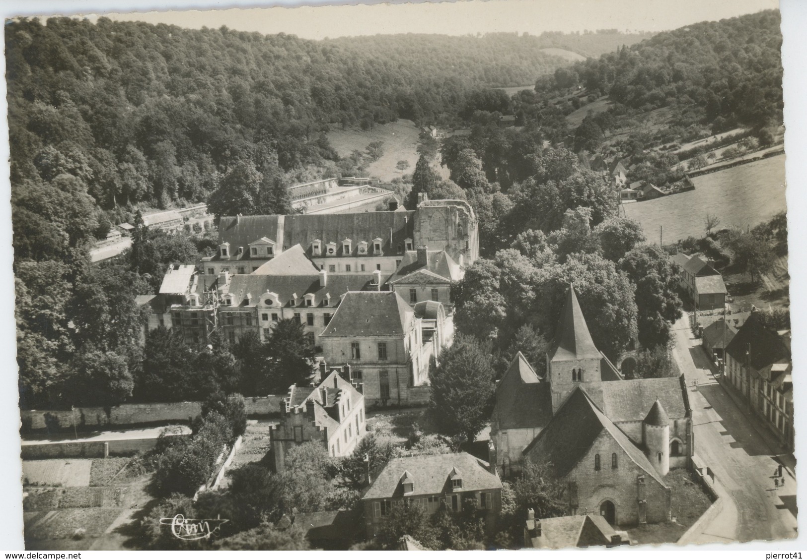 SAINT WANDRILLE RANCON - Vue aérienne d'ensemble