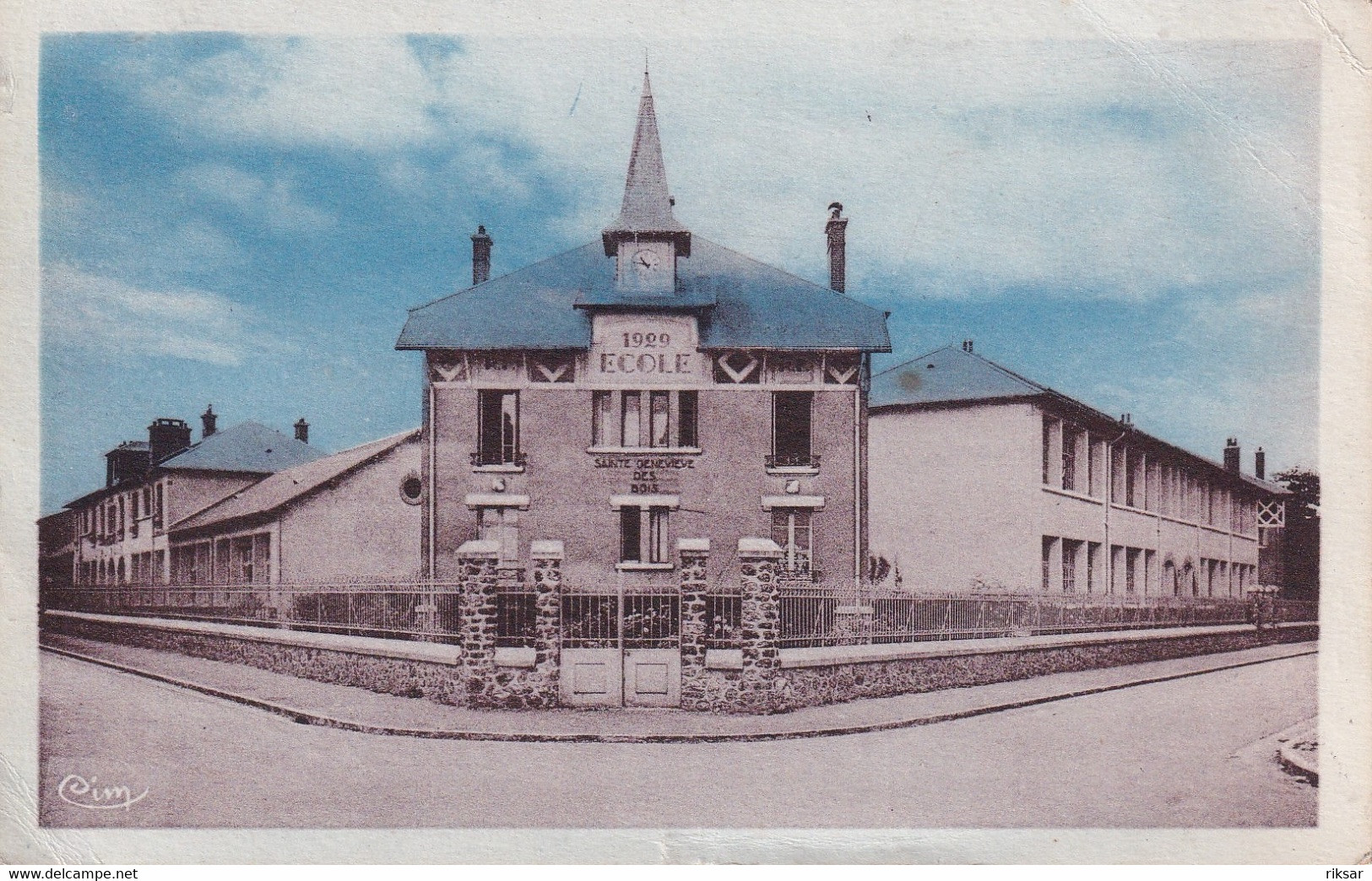SAINTE GENEVIEVE DES BOIS(ECOLE)