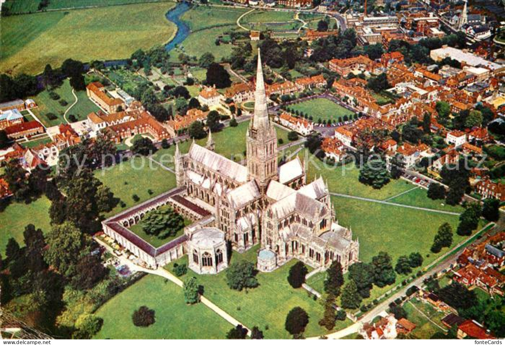 Salisbury Wiltshire Fliegeraufnahme Cathedrale