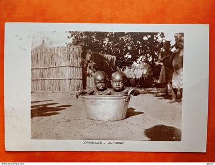 CPA   ZAMBEZE. Jumeaux . (Bain)    (Bt-19.294 )