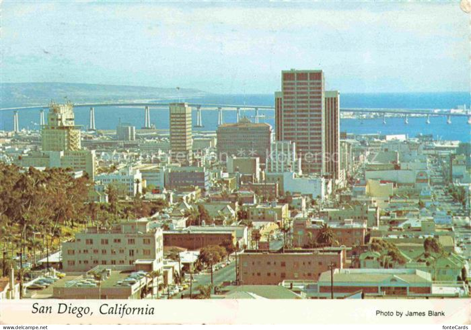 SAN DIEGO California USA San-Diego-Coronado-Bridge Skyline Hafen Bucht Hochhaeus