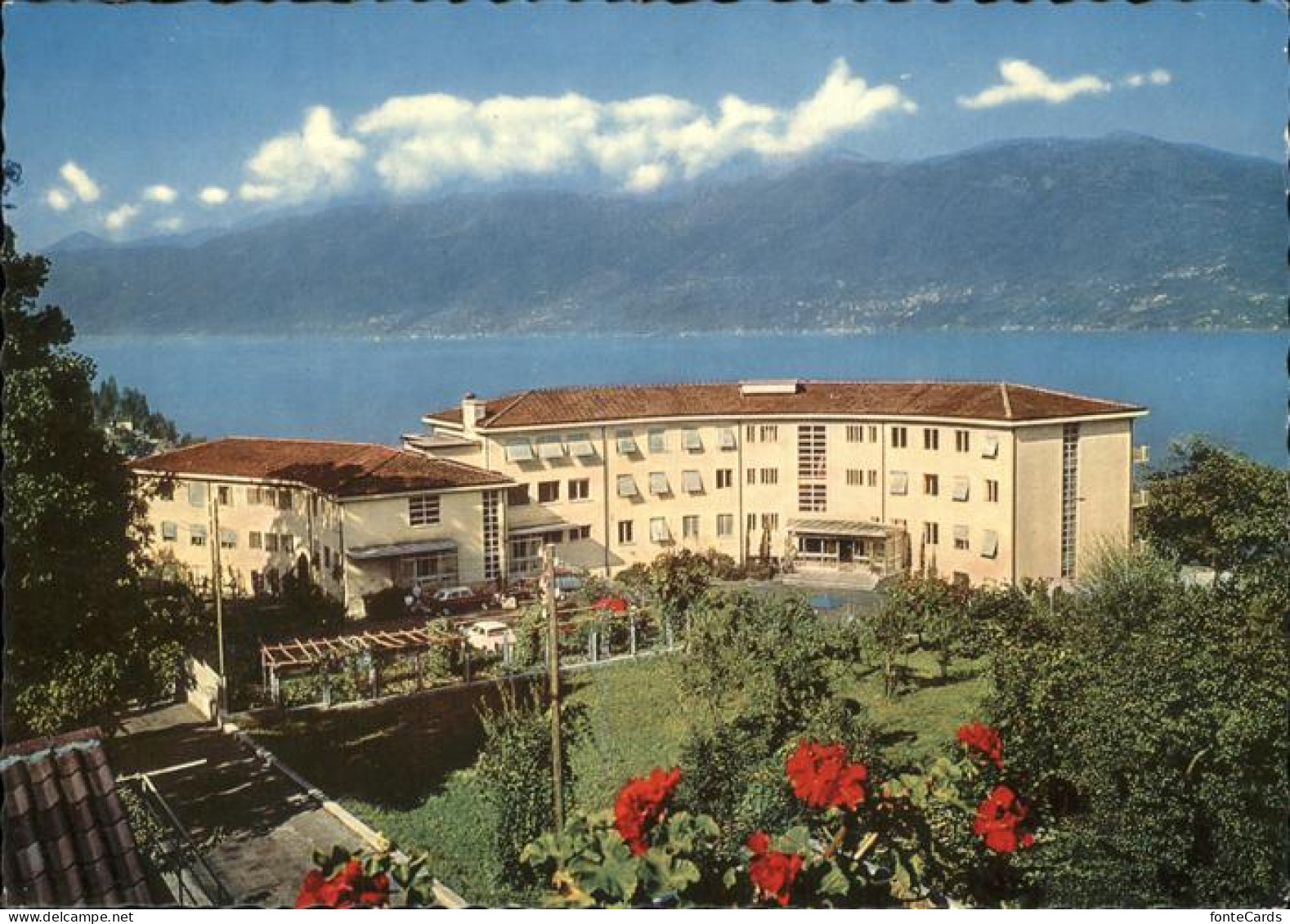 San Nazzaro ---