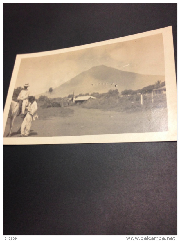 SAN SALVADOR  EL SALVADOR MOUNTAIN VOLCAN VULCANO VULCAN MONTAGNE BERG