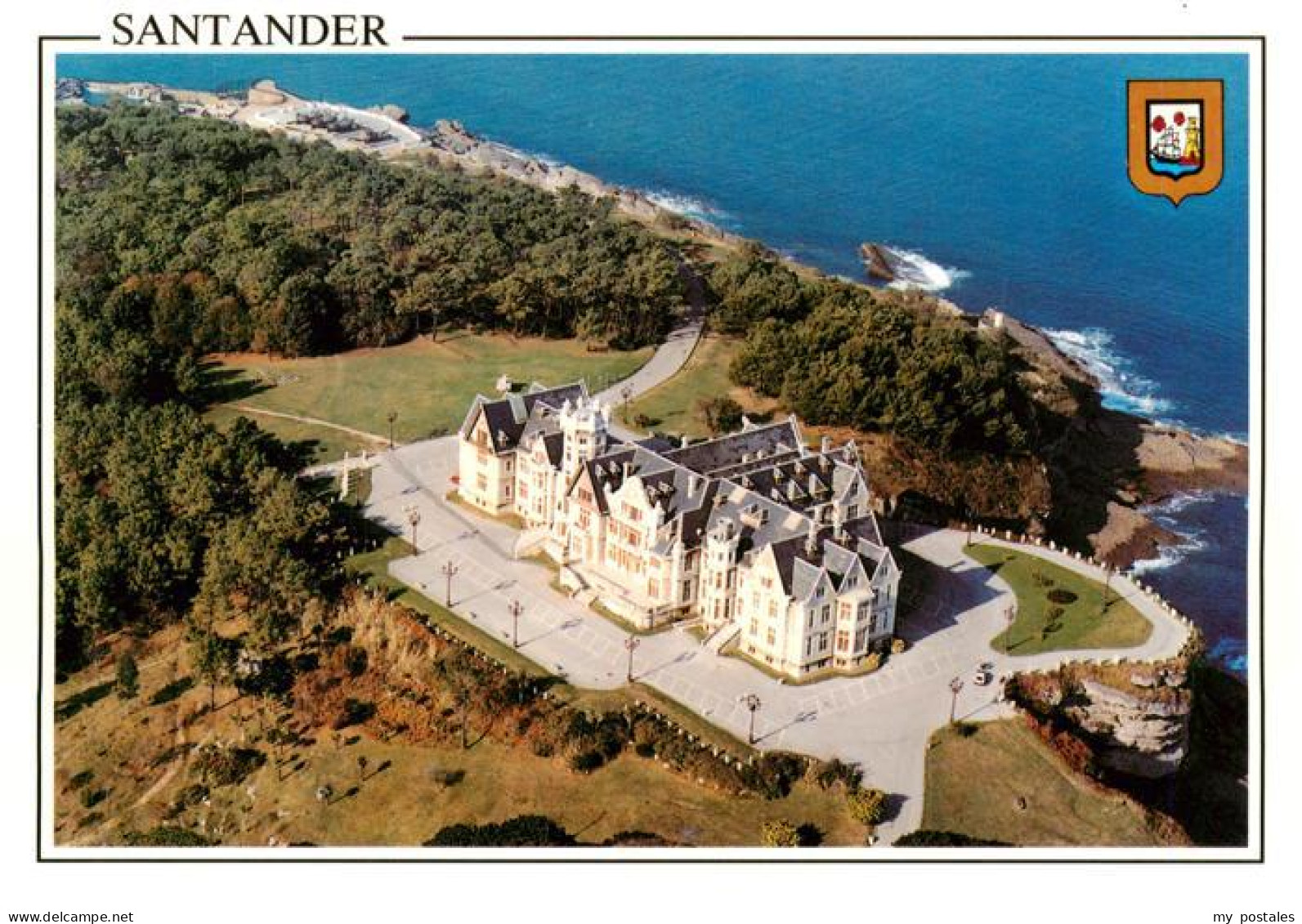 SANTANDER Cantabria ES Fliegeraufnahme Luftbild Palacio-de-la-Magdalena Klippen