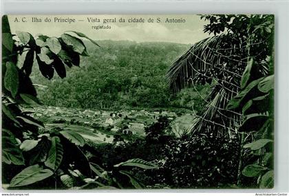39353527 - Prinzeninsel Vista geral da cidade de Santo António