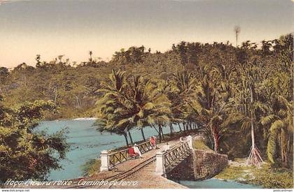 São Tomé e Príncipe - Roça Fibeira Peixe - Caminho de ferro - Ed. Auspicio Menezes