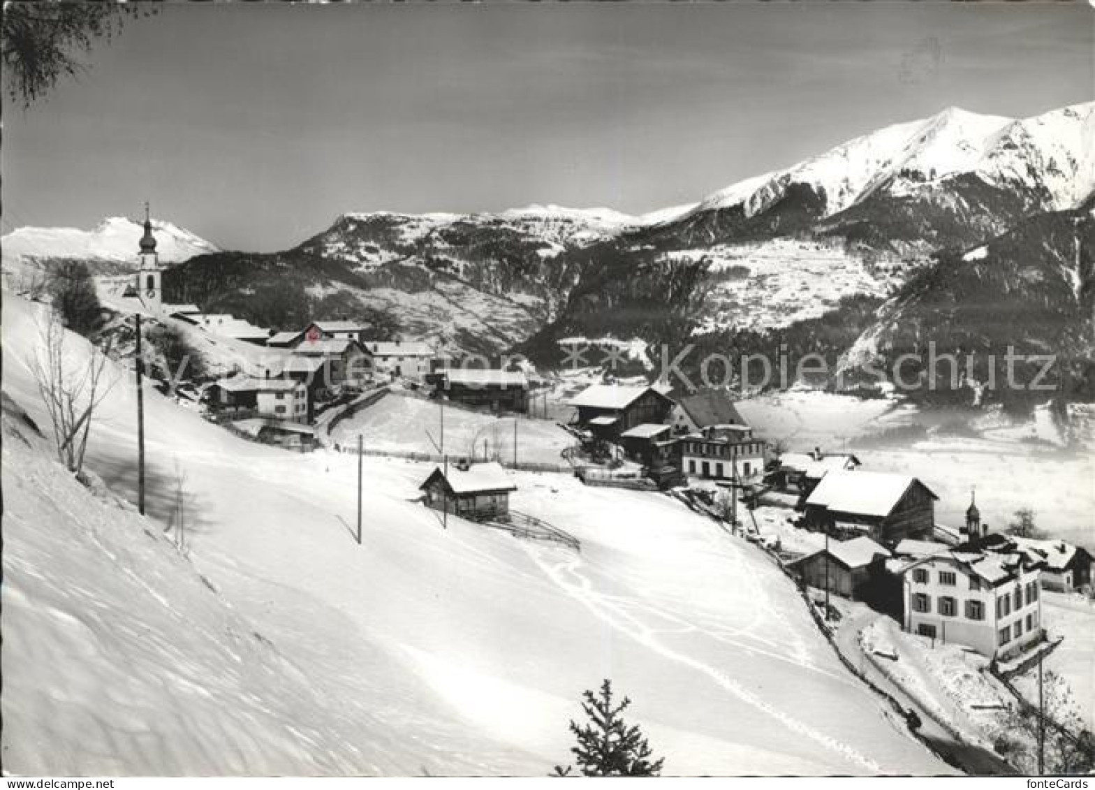 Sarn Hinterrhein Dorfpartie