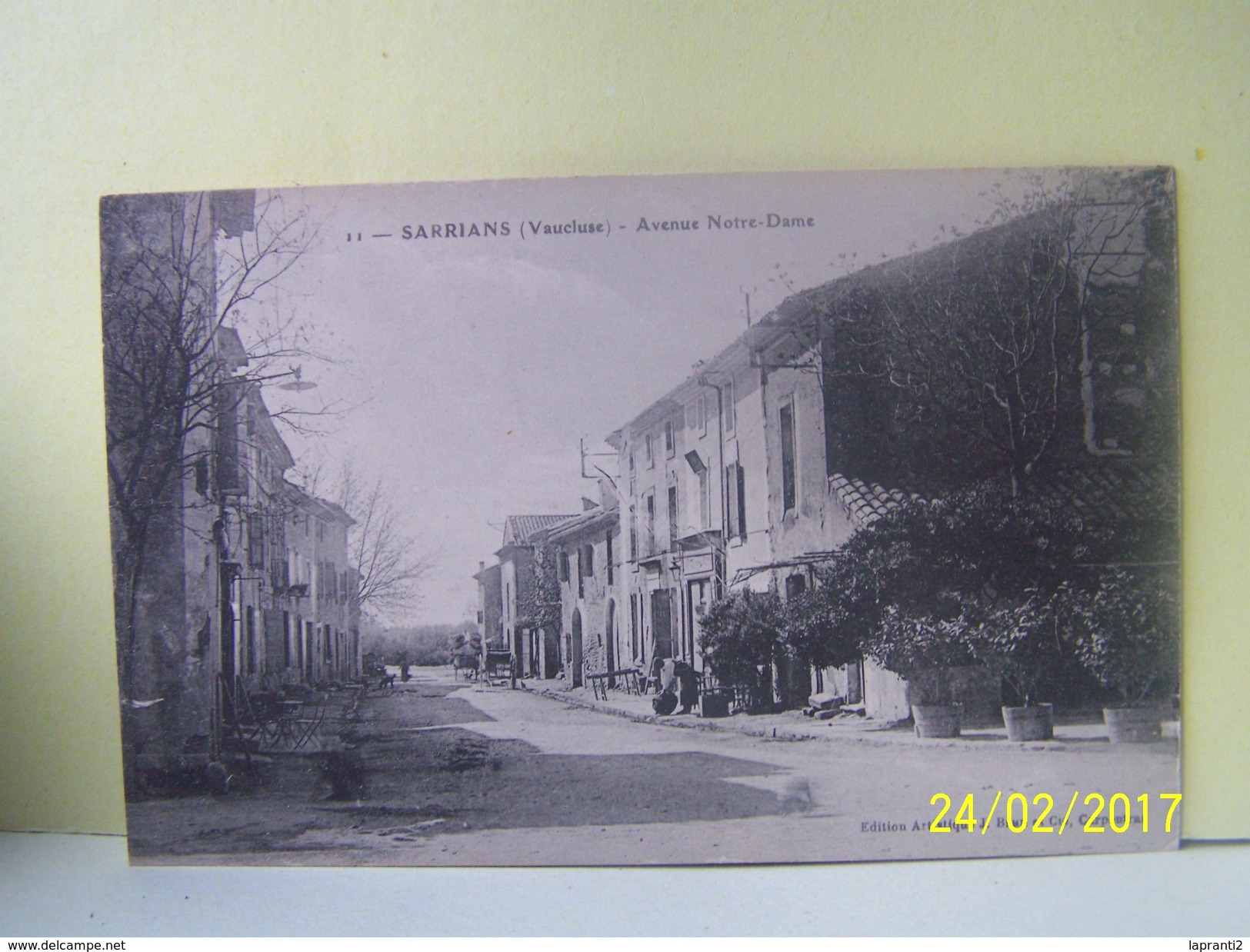 SARRIANS (VAUCLUSE) AVENUE NOTRE-DAME.