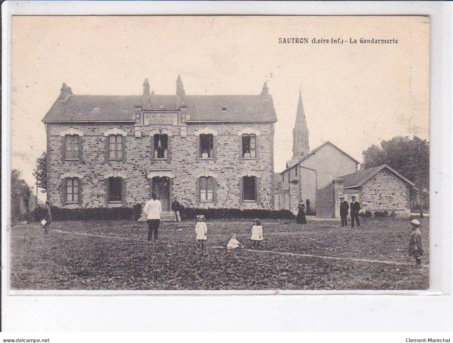 SAUTRON: la gendarmerie - très bon état