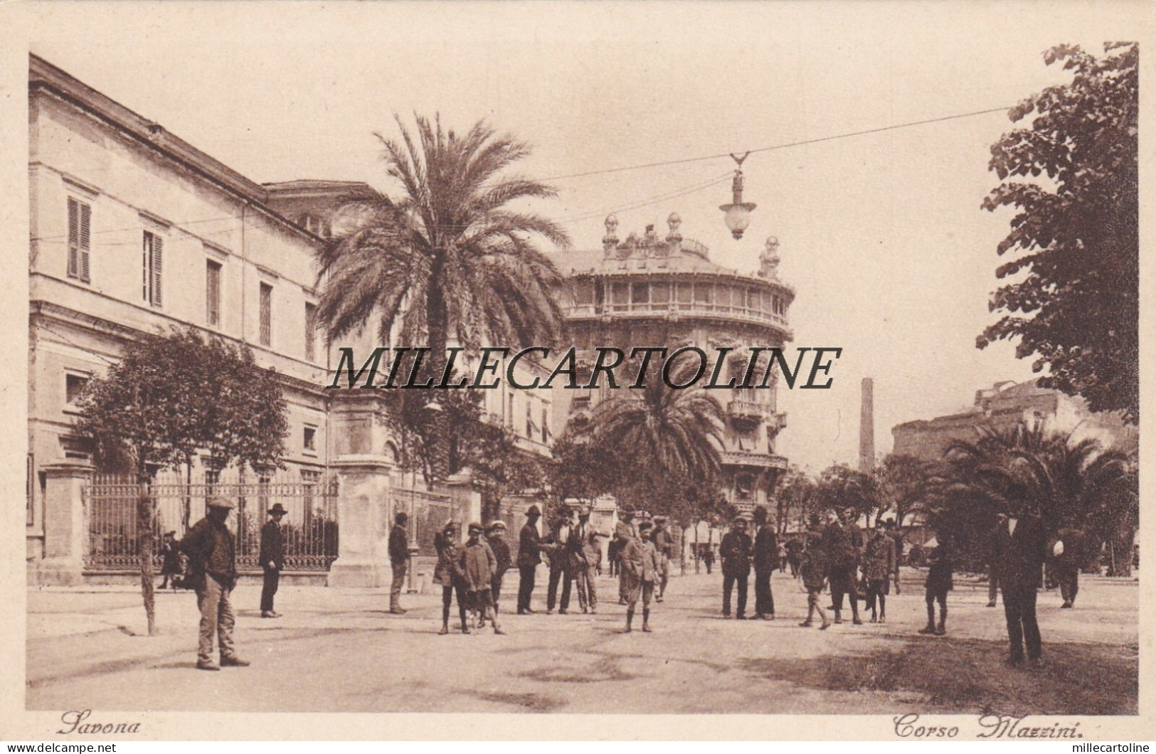 SAVONA:  Corso Mazzini