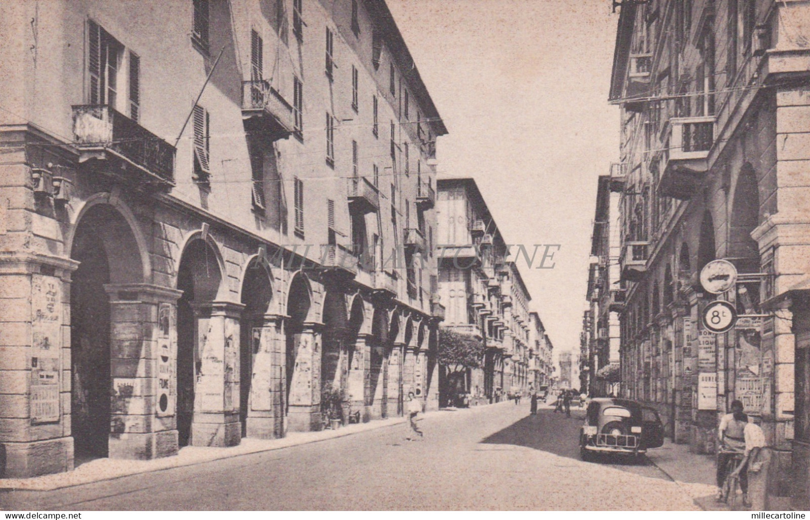 SAVONA - Via Paleocapa
