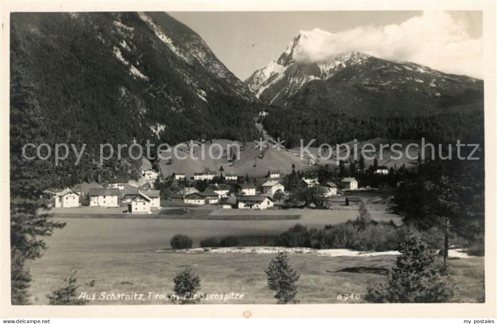 Scharnitz mit Pleissenspitze