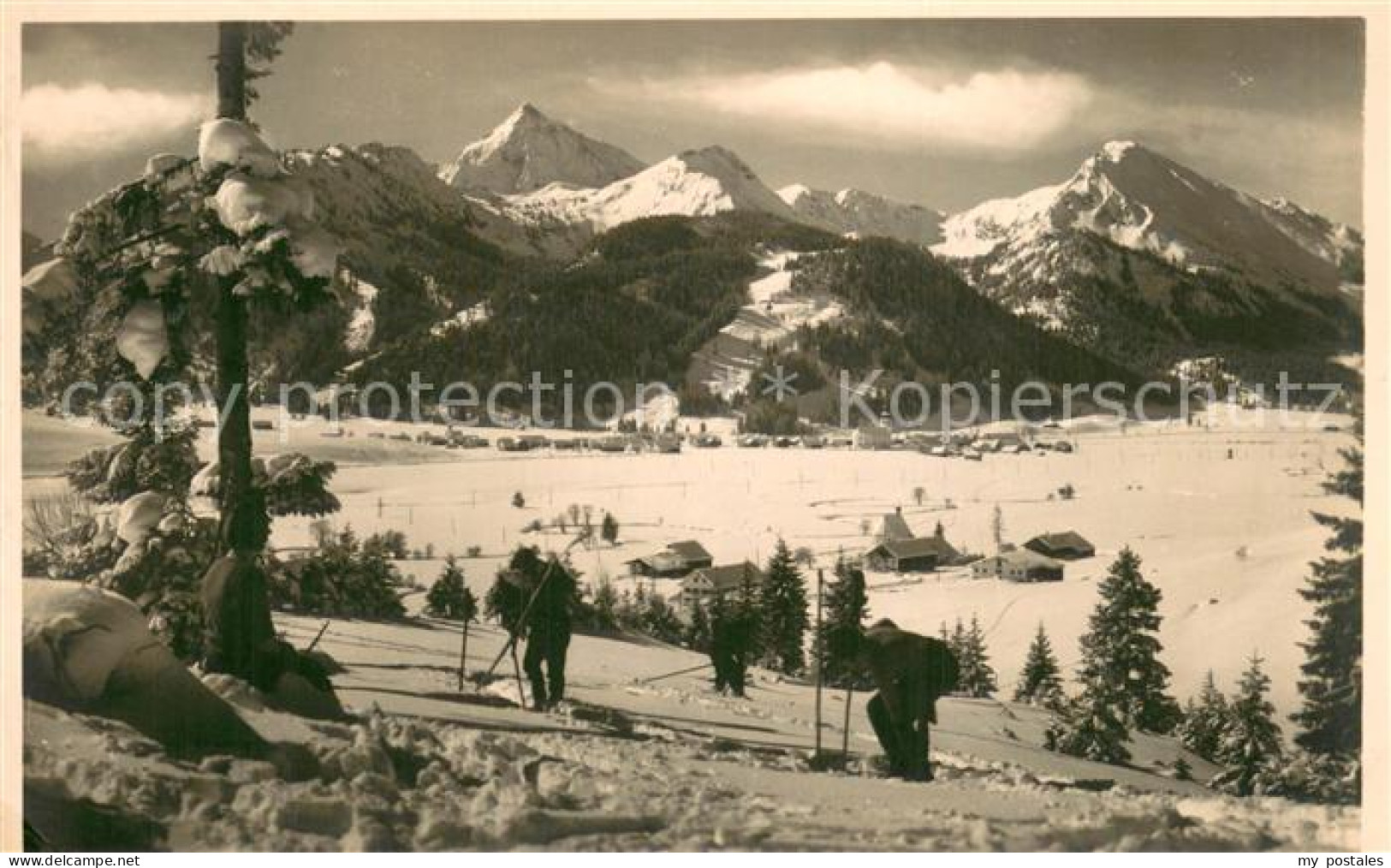 Schattwald Tirol AT Im Winter Partie im Schnee