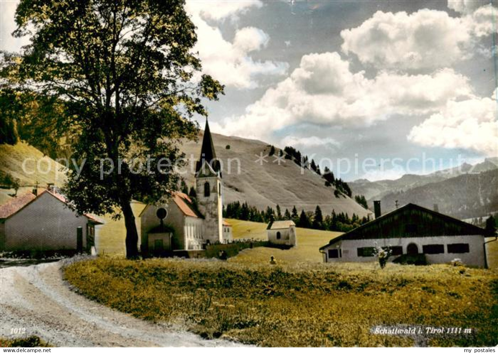 Schattwald Tirol AT Kirche Panorama