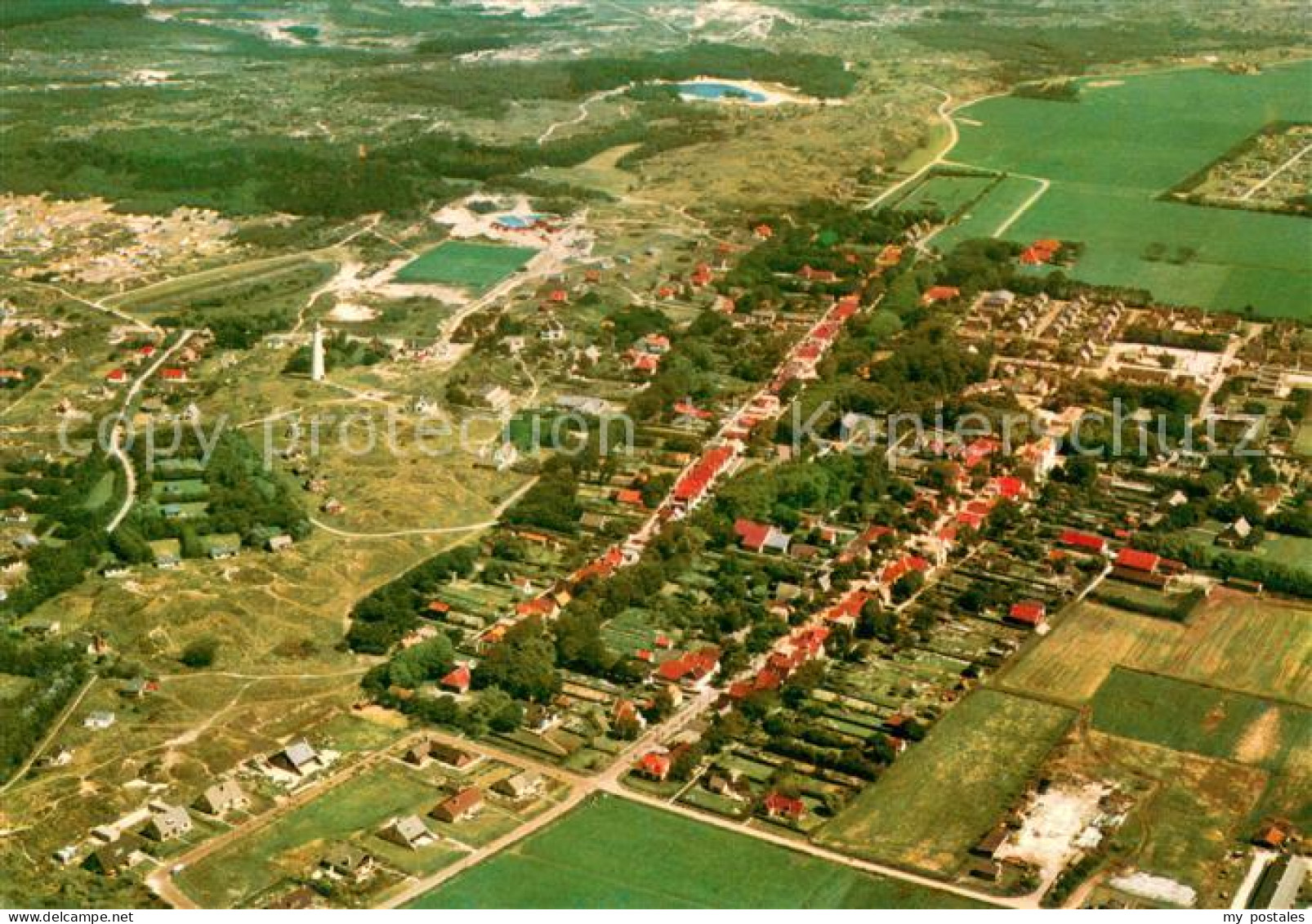 Schiermonnikoog Het eiland vanuit de lucht