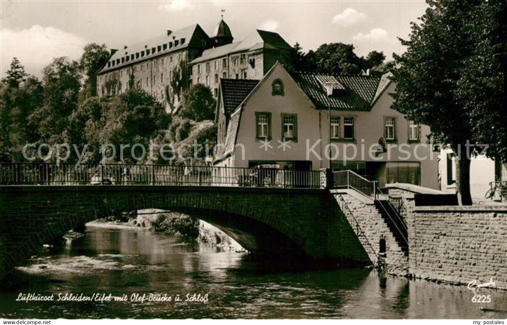 Schleiden Eifel Olefbruecke und Schloss