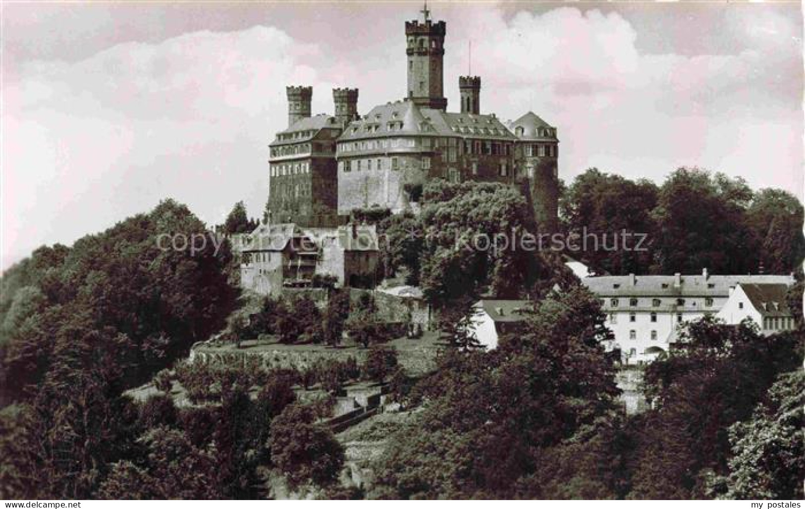 Schloss Schaumburg Balduinstein Schloss-Schaumburg Burg Lahn Hotel-Waldecker-Hof