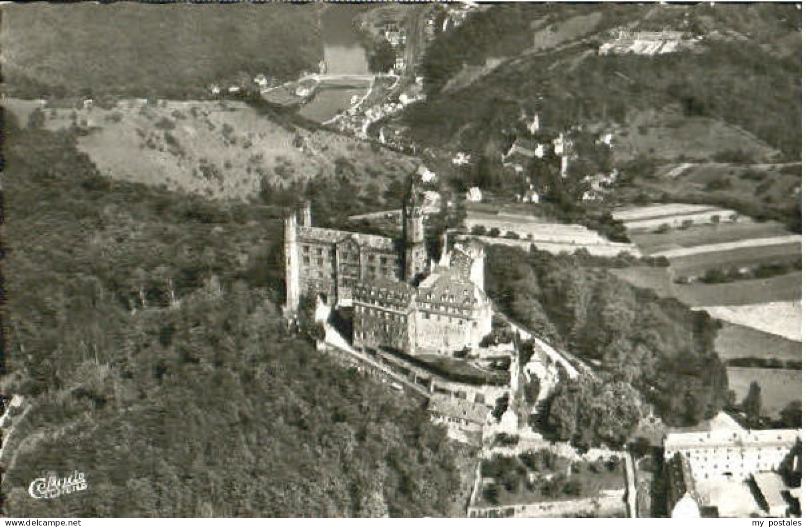 Schloss Schaumburg Balduinstein Schloss Schaumburg Fliegeraufnahme