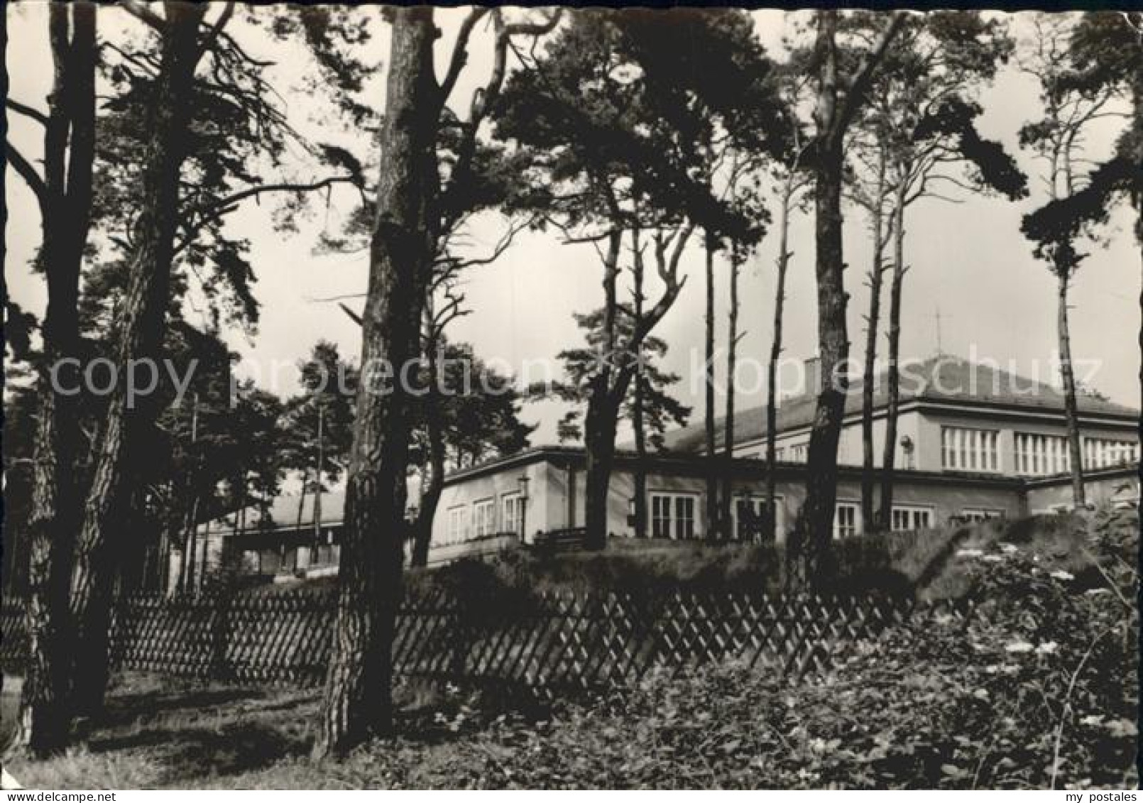 Schmoeckwitz FDGB Erholungsheim Bertolt Brecht