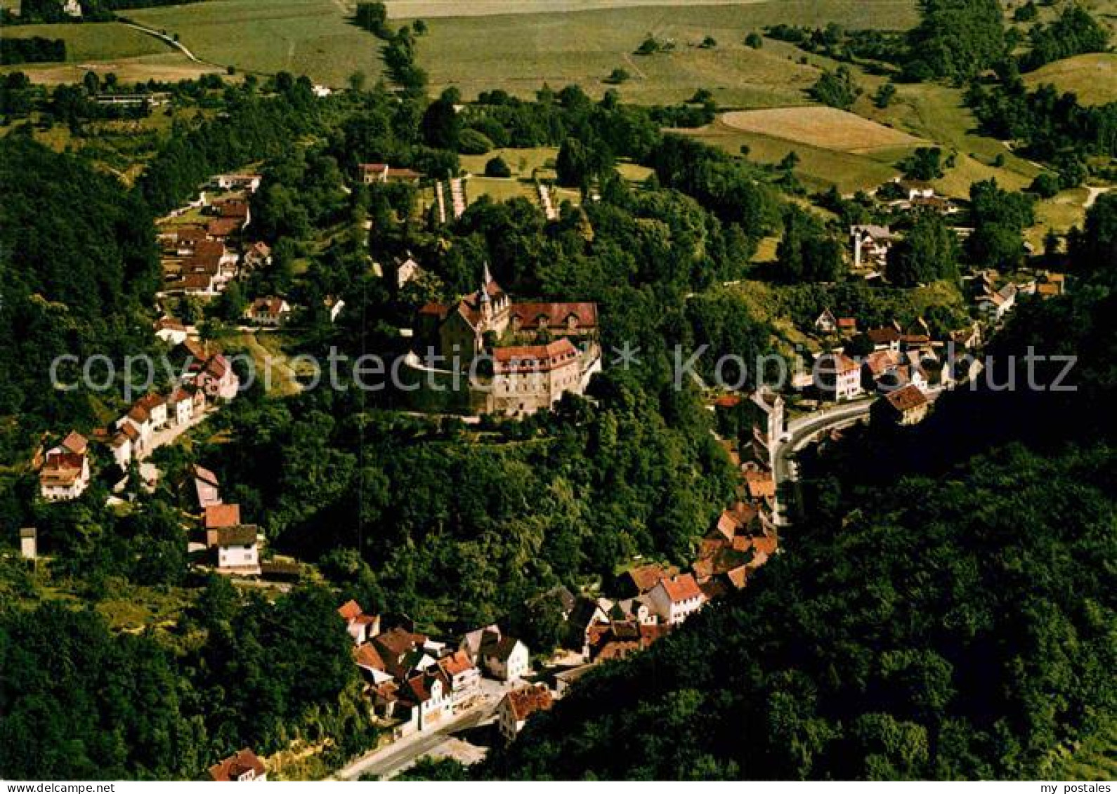 Schoenberg Bensheim Knappschafts Sanatorium Schloss Schoenberg Fliegeraufnahme