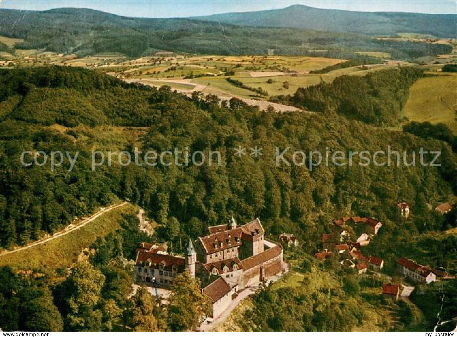 Schoenberg Bensheim Knappschafts Vorsorgeheim Schloss Schoenberg Fliegeraufnahme