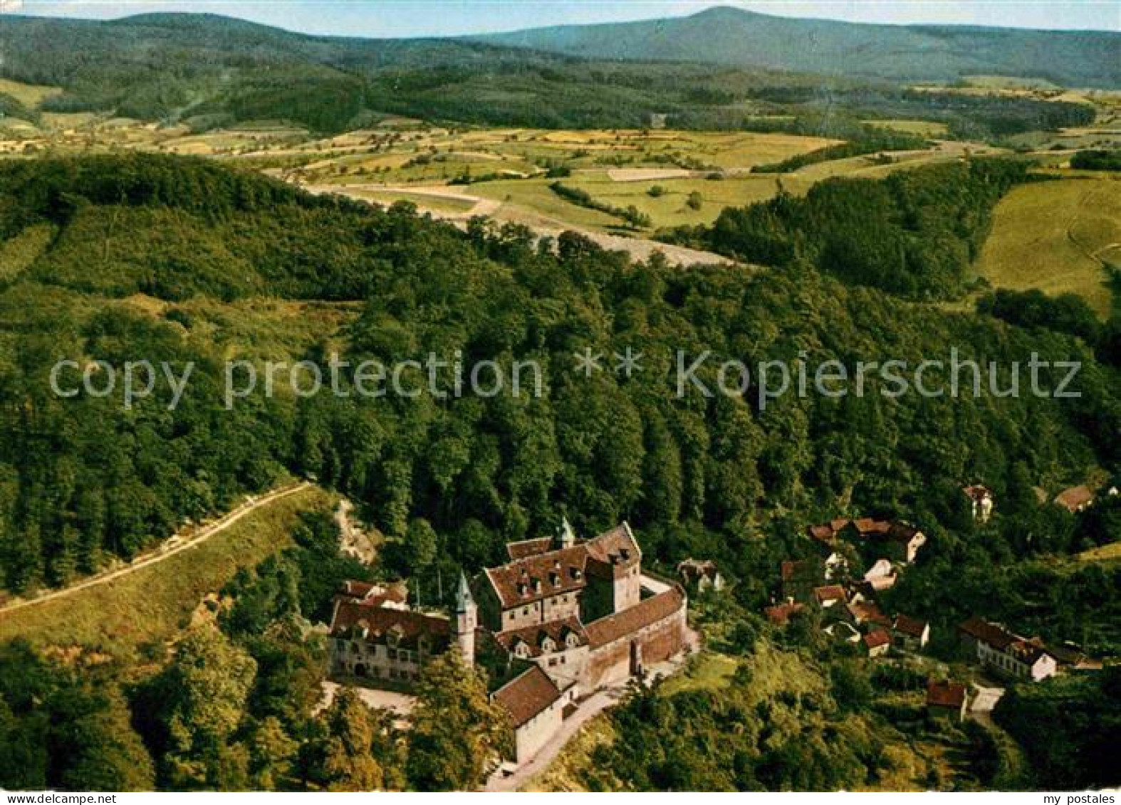 Schoenberg Bensheim Schloss Schoenberg Fliegeraufnahme
