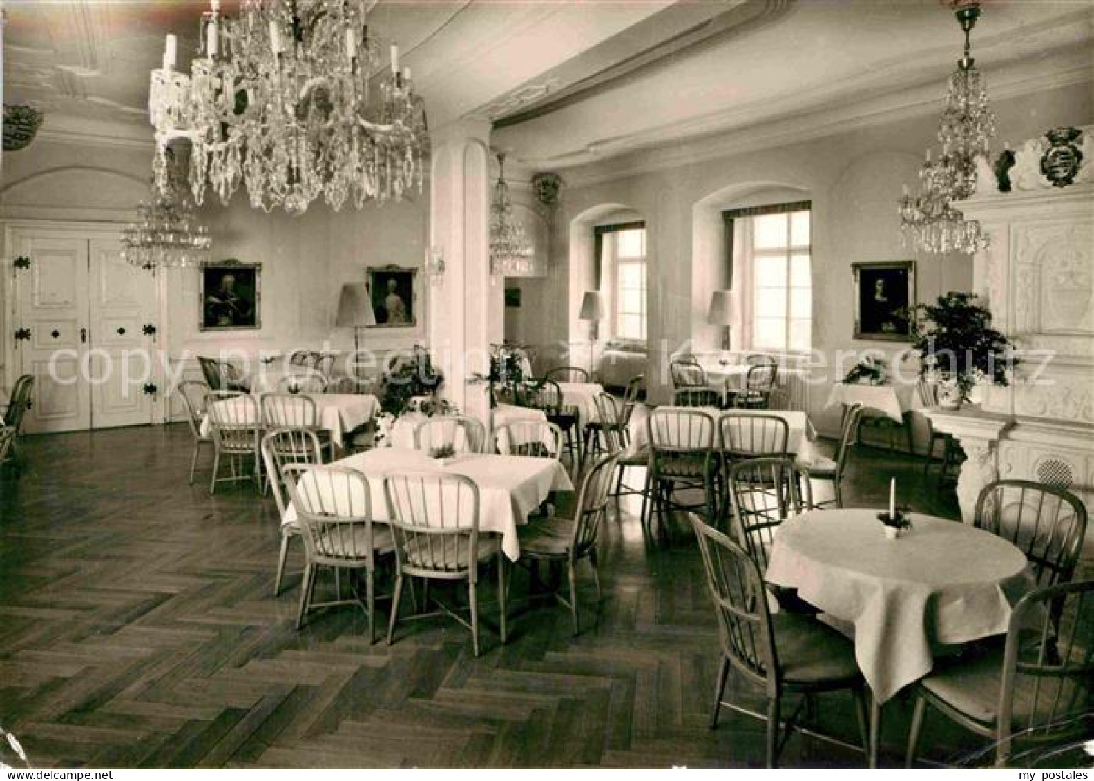 Schoenberg Bensheim Schloss Schoenberg Gastraum